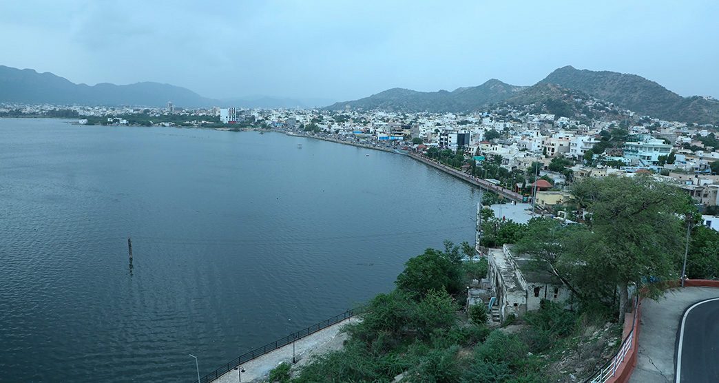 Ajmer, Pushkar & Ranthambore Tour — scenic view of Ajmer, Pushkar, Sawariya Seth Temple, Chittorgarh Fort, Ranthambore National Park, Ranthambore Tiger Safari